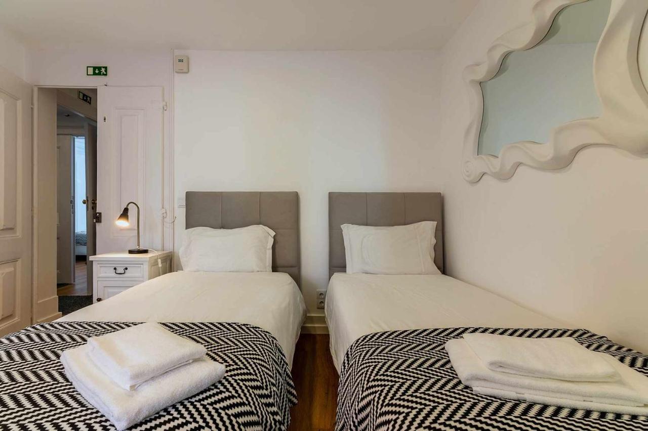 Bairro Alto Palace Special For Groups Up To 24 Guests Лісабон Екстер'єр фото