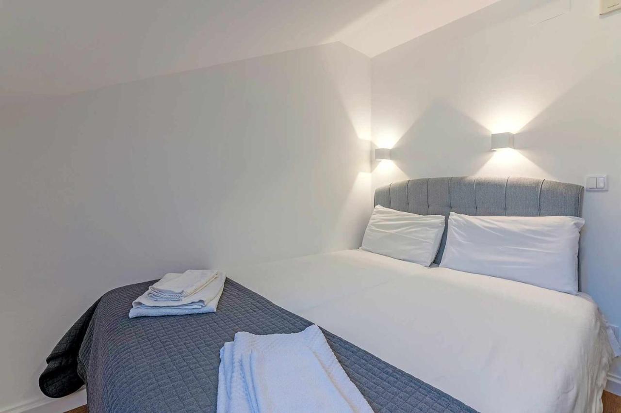Bairro Alto Palace Special For Groups Up To 24 Guests Лісабон Екстер'єр фото