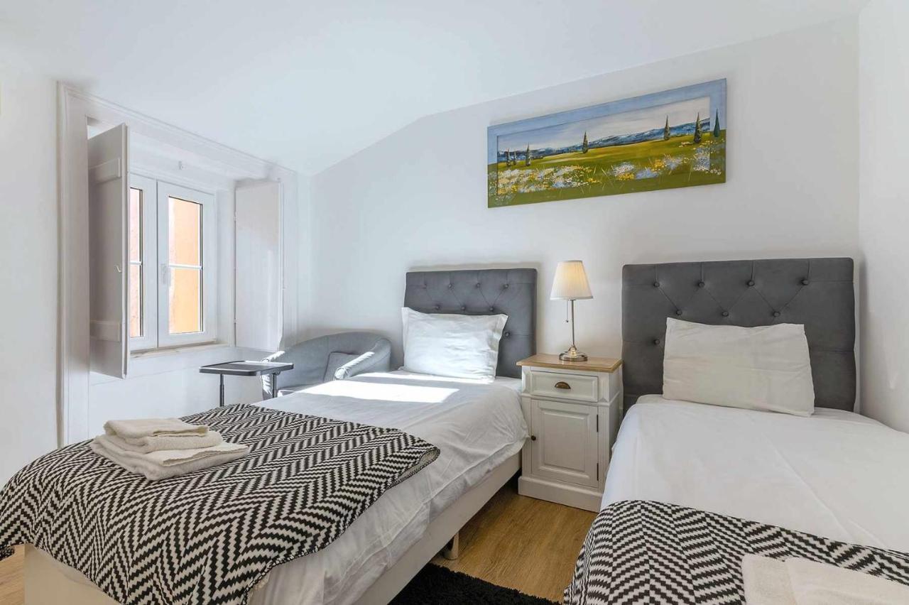 Bairro Alto Palace Special For Groups Up To 24 Guests Лісабон Екстер'єр фото