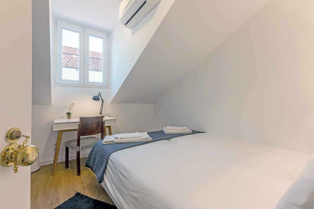 Bairro Alto Palace Special For Groups Up To 24 Guests Лісабон Екстер'єр фото