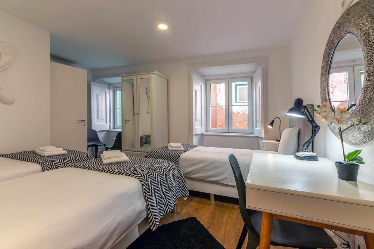 Bairro Alto Palace Special For Groups Up To 24 Guests Лісабон Екстер'єр фото